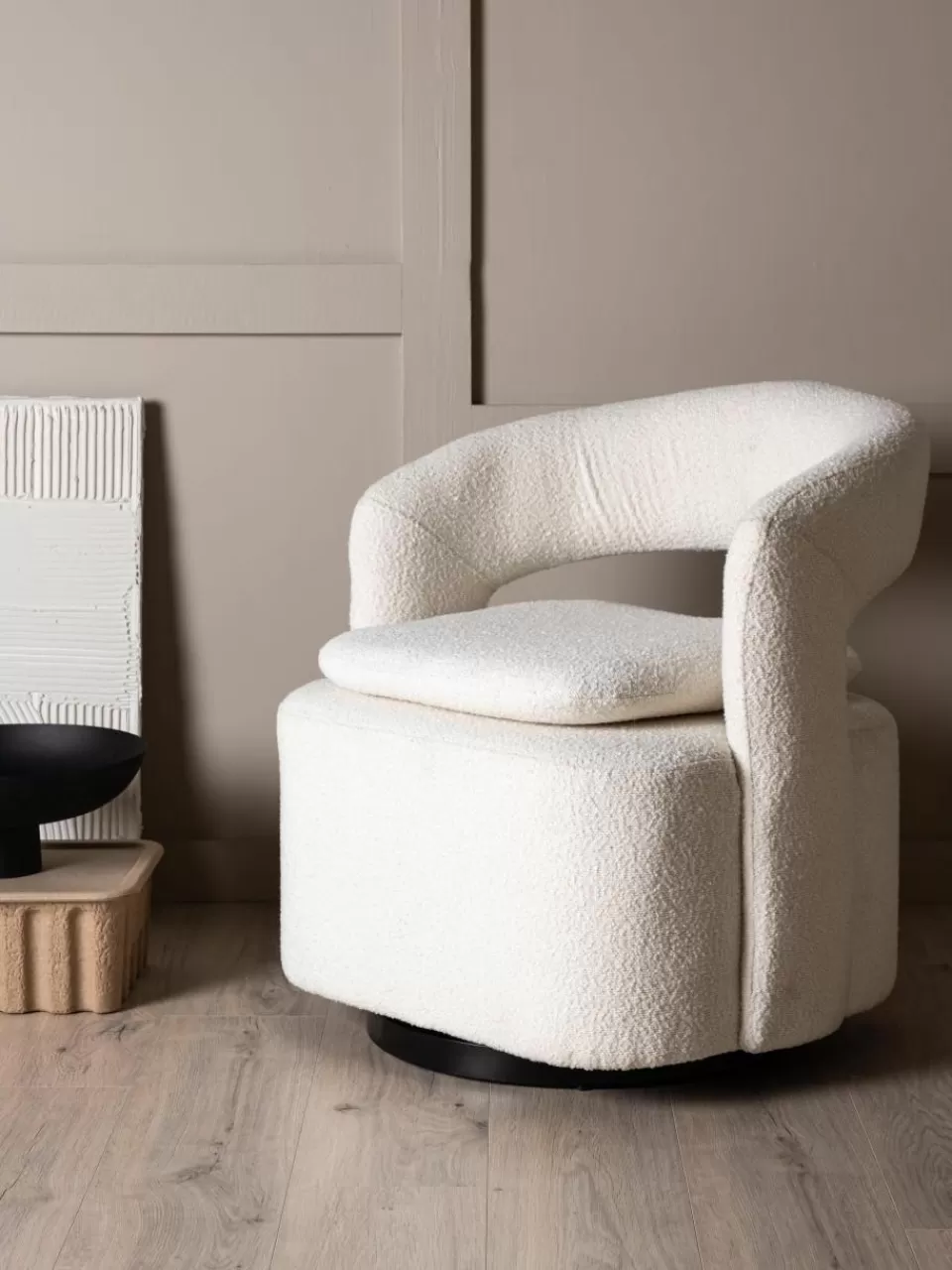 Westwing Bouclé loungefauteuil Laurel met draaifunctie | Fauteuils | Relaxfauteuils