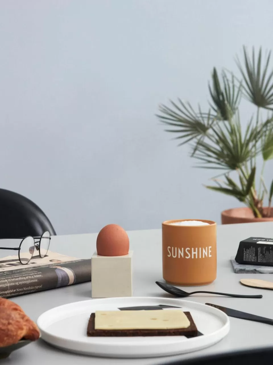 DESIGN LETTERS Design beker Favourite SUNSHINE met opschrift | Servies | Koffiekopjes