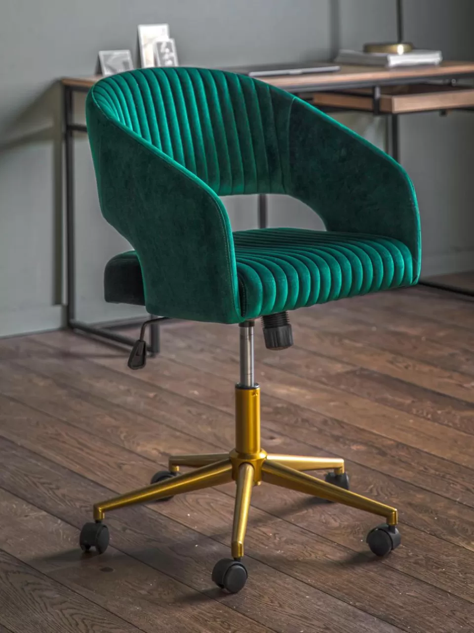 Westwing Fluwelen bureaustoel Murray, in hoogte verstelbaar | Bureaustoelen | Stoelen