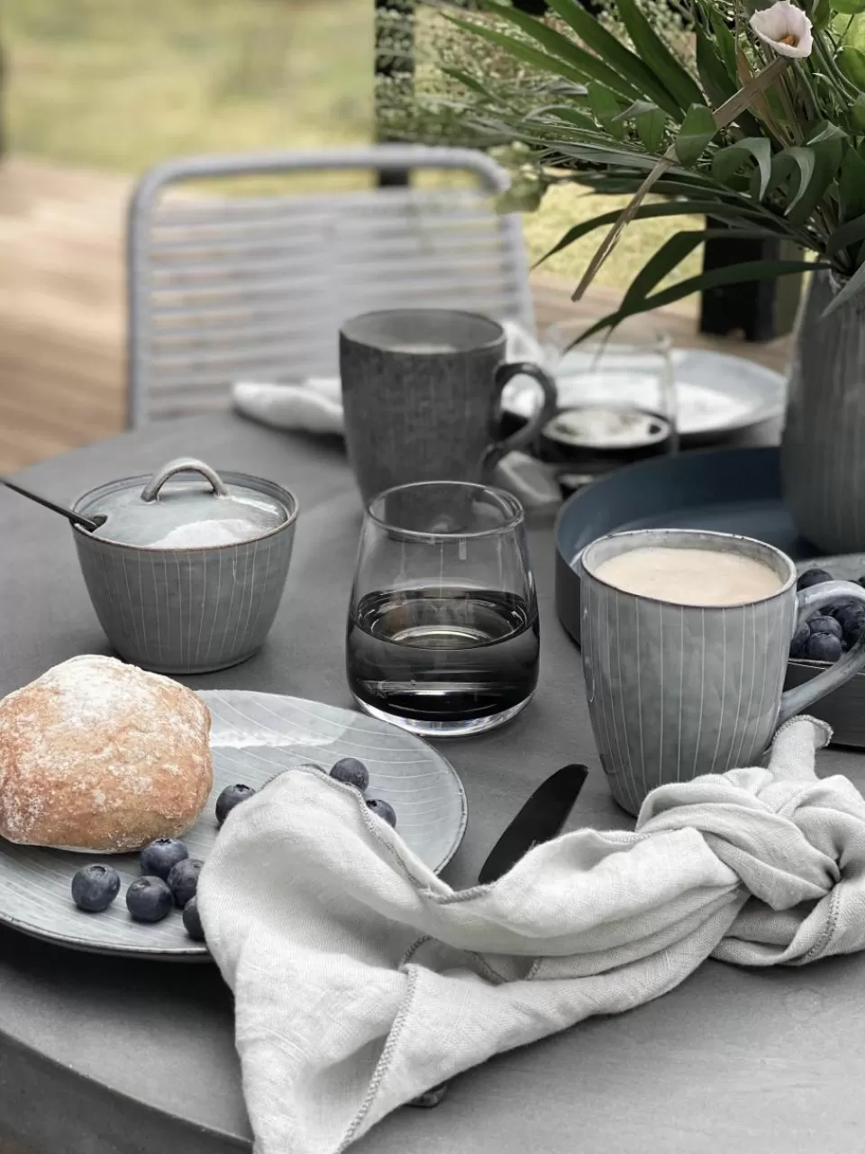 Broste Copenhagen Handgemaakte ontbijtset Nordic Sea, 4 personen (12-delig) | Servies | Serviessets