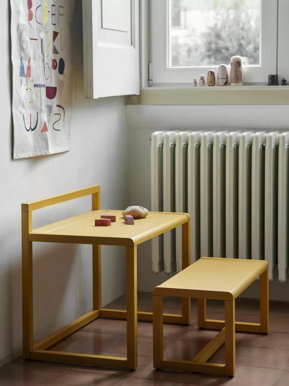 ferm LIVING Kids Houten kinderbankje Little Architect | Kinderstoelen | Kinderstoelen