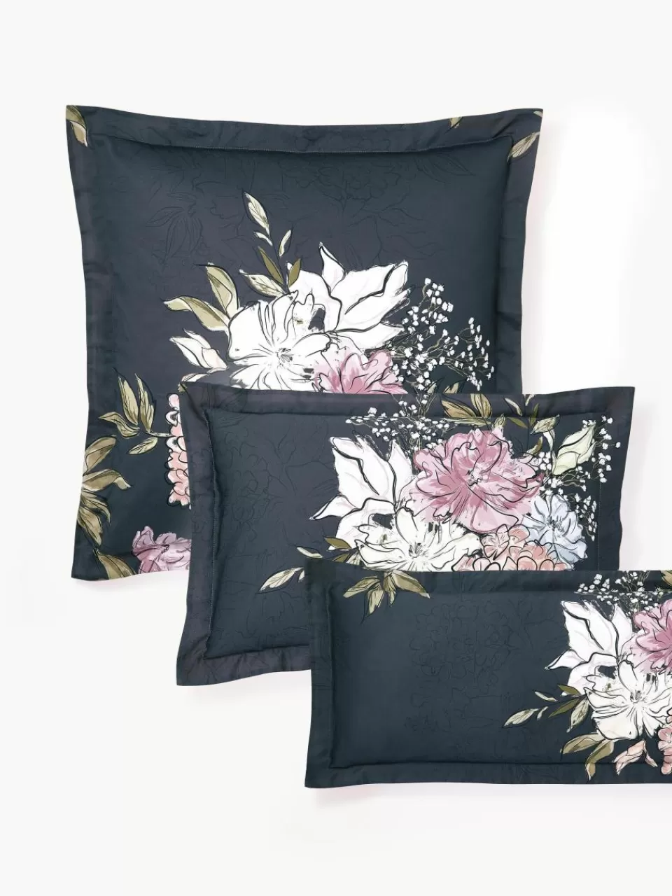 Westwing Collection Katoenensatijnen kussenhoes Margot met bloemenprint | Kussenslopen