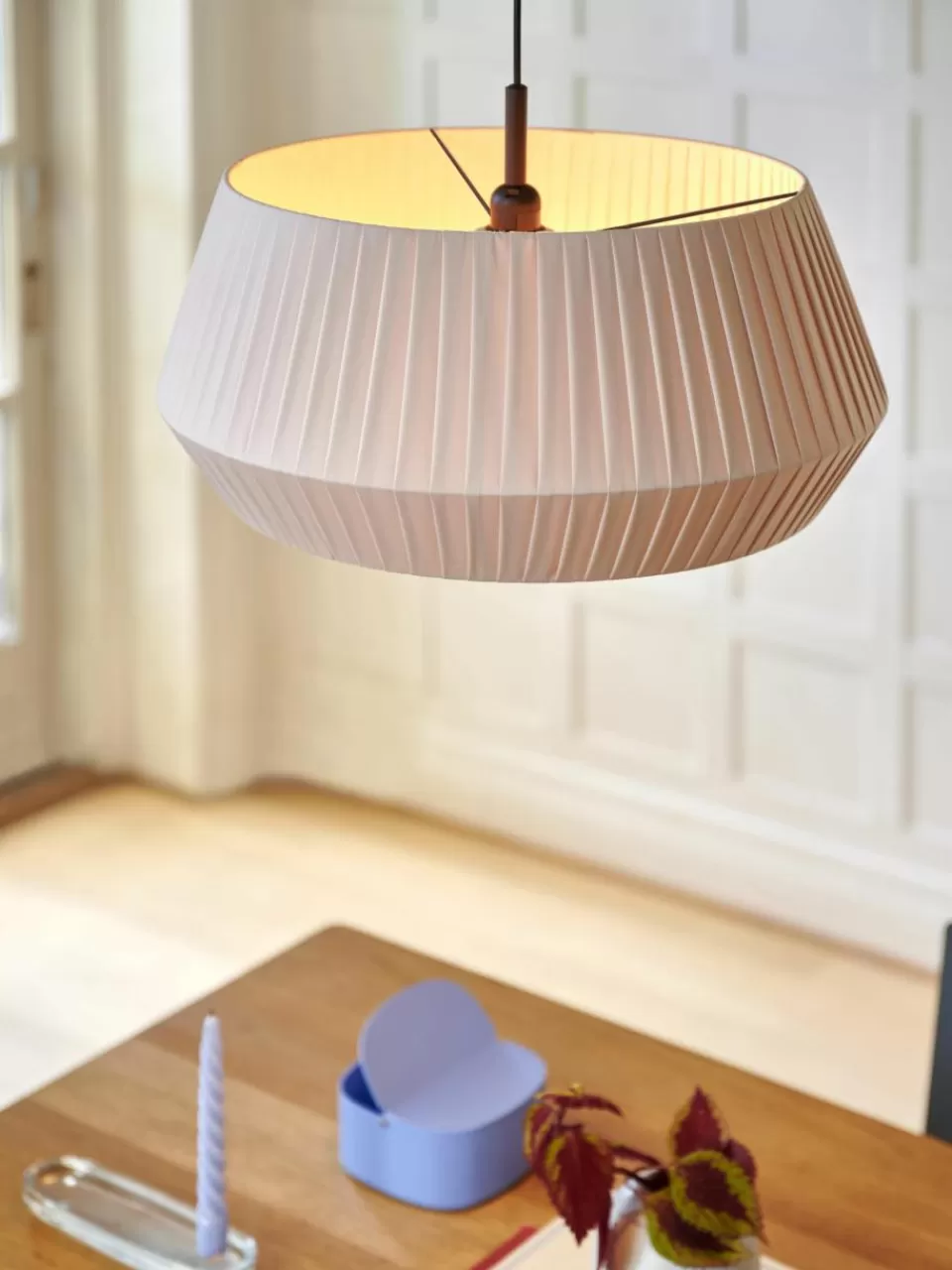 Westwing Klassieke hanglamp Dicte van geplooide stof | Hanglampen | Hanglampen