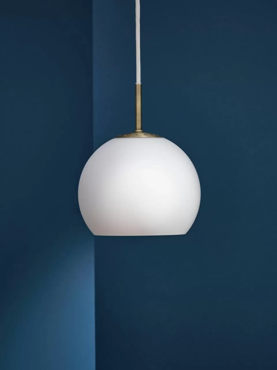 Frandsen Kleine bolvormige hanglamp Ball, in verschillende formaten | Hanglampen | Hanglampen