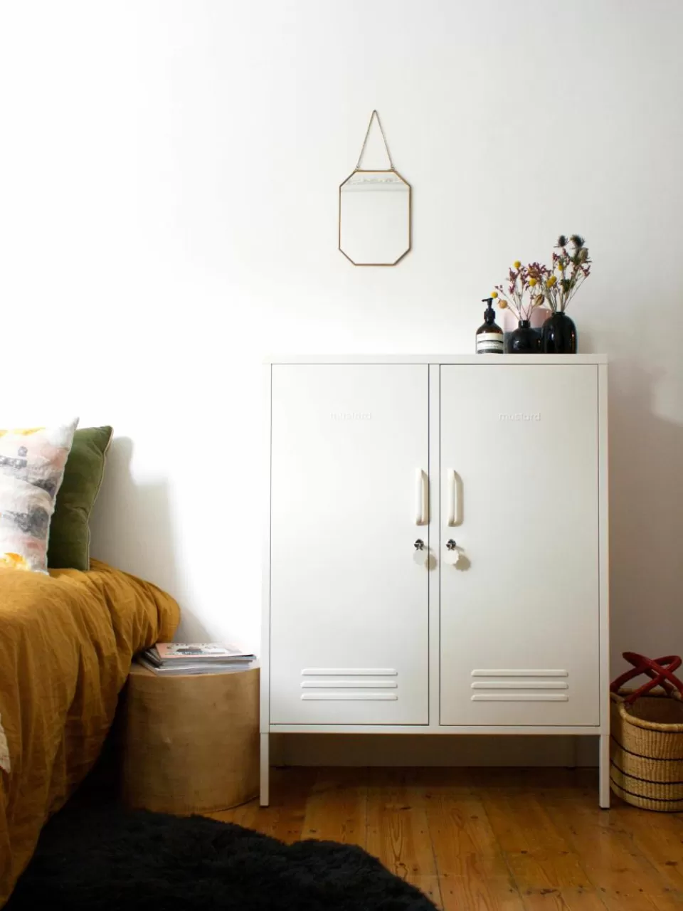 Mustard Made Metalen dressoir The Midi | Wandkasten | Wandkasten