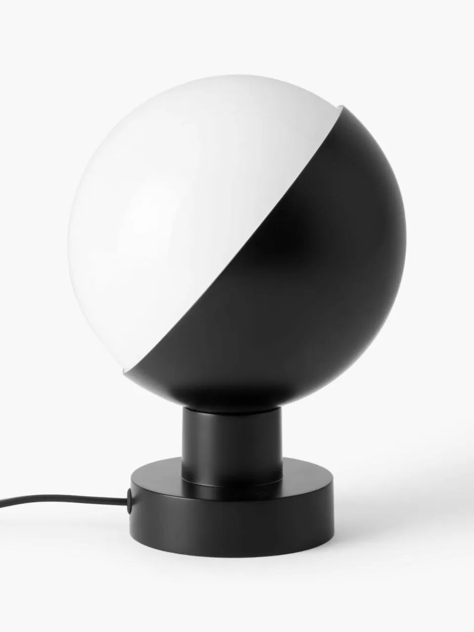 Louis Poulsen Mondgeblazen wandlamp VL Studio met stekker | Wandlampen