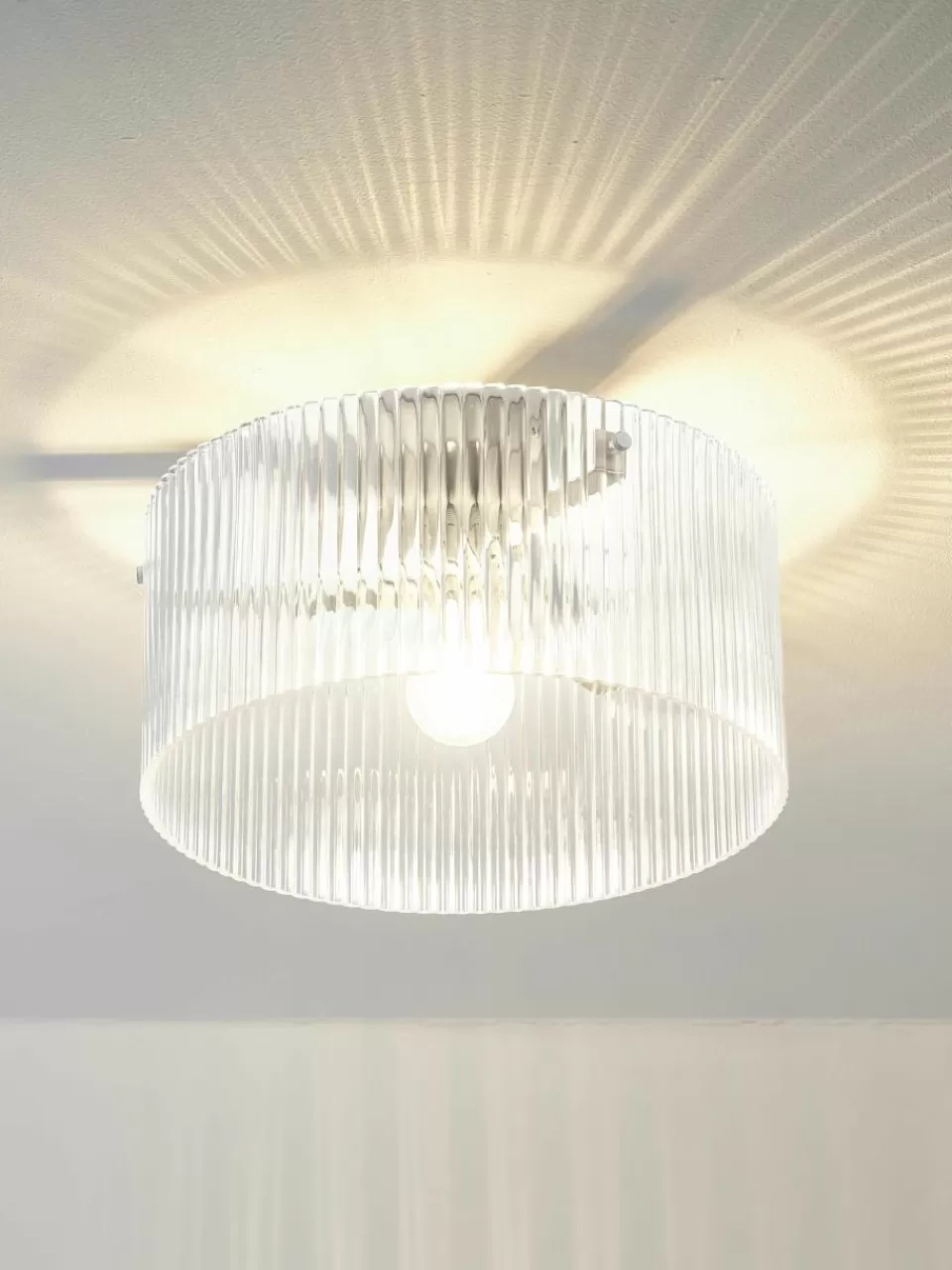 Westwing Collection Plafondlamp Emmi van geribbeld glas | Plafondlampen | Plafondlampen