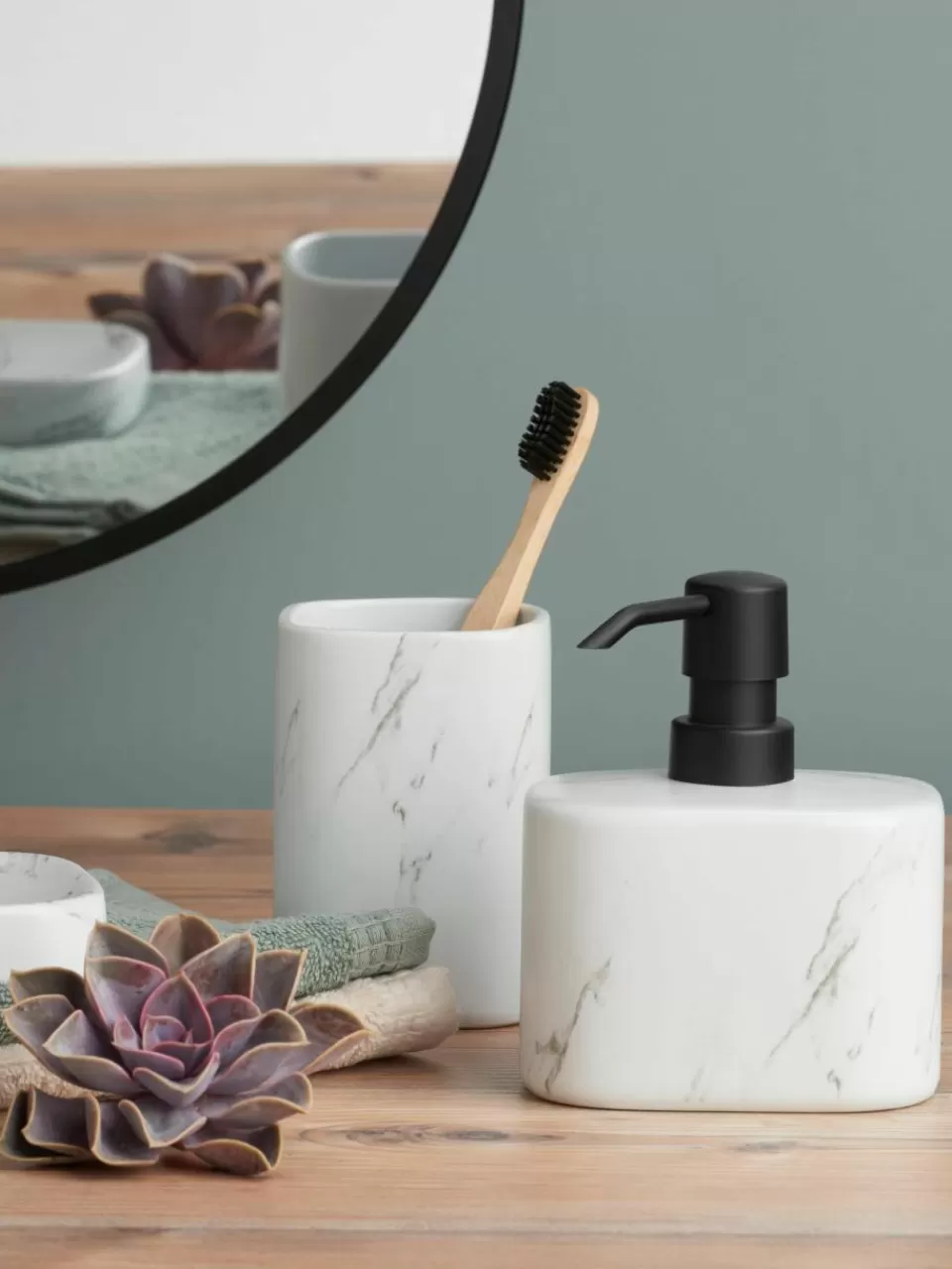 Westwing Zeepdispenser Marble van keramiek | Zeepdispensers & -Bakjes | Decoratie